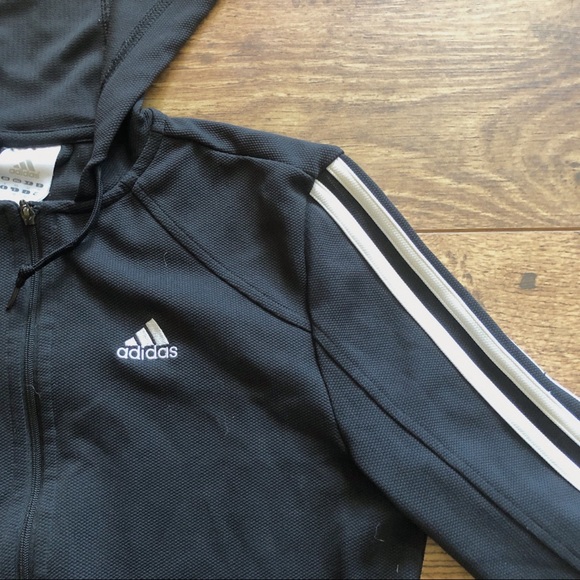 🦋ADIDAS ESSENTIALS 3-STRIPES HOODIE🦋 - Picture 2 of 2